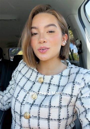 Exploring Colombiana Mami: Alanna de la Rossa's Journey