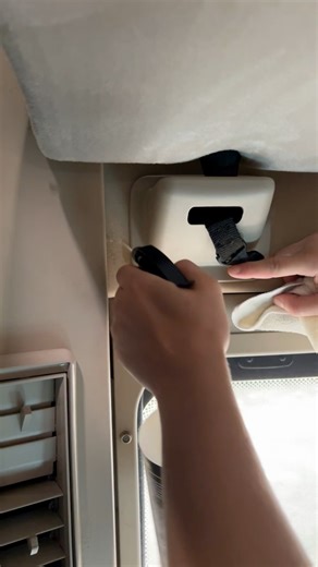 🔥 Watch this rig go from road-worn to mirror-shined in minutes! 🔥 From road grime to showroom shine 💪✨🔥 Hard water stains don’t stand a chance when Rustic Roots Cleaning Co rolls up! If it can get dirty, we can make it shine again 🚛🧽🔥 ✨ This week only: 🧼 10% OFF all basic or wipe-down cleanings 💥 15% OFF any deep clean — plus an extra entry in our FREE CLEAN drawing! Let’s turn your dirt into sparkle — message Rustic Roots Cleaning Co today 🤎🔥 all natural cleaning supplies was used to