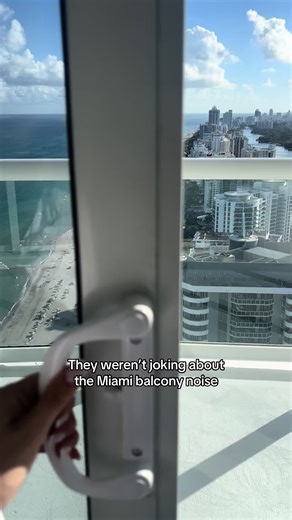 My view🤍 #miami #miamibeach #fyp