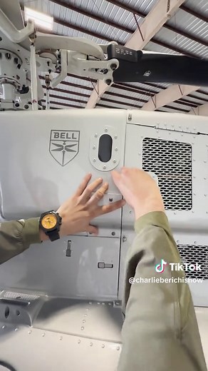 Bell 407 GXi preflight and takeoff, with some Cirrus formation. #bell #helicopter #florida #miami #pilot #piloto #pilotos #flying #planes #airplane #aircraft #flight #usa #american #fortlauderdale #cirrus #flightschool #ppl #jet #jetfuel #boca #fau #fiu #floridaatlantic #unitedstates #berichiaviation #charlieberichishow #b407 #helicopters #planespotting