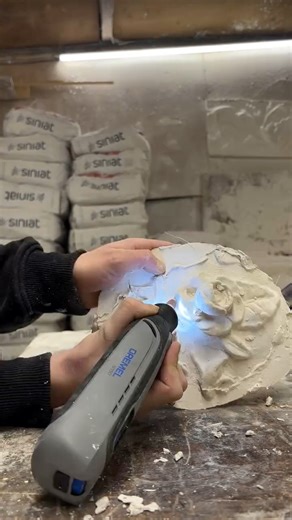 Mary Plaster Mouldings Direct on Instagram: "What a little dream ✨ Small tool, serious power! The new Dremel 8150 may be compact, but the brushless motor gives it the strength and precision needed for detailed projects, my plasterwork and everything in between. A brilliant little multi tool for fine, delicate jobs, and Nan’s Christmas present. 🎁 #dremel_uk #sharemydremel #plasterwork #plaster #workshop #casting #howto #mywork #craftsman #christmas #mytools #womeninconstruction #satisfyin