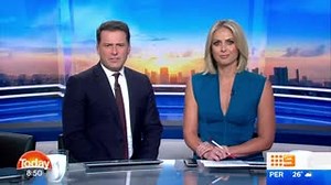 BREAKING: Watch as a building comes alight in Circular Quay, with workers on the roof. #9News | http://9News.com.au | 9 News Sydney