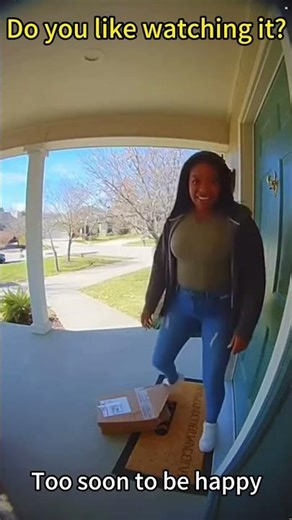 Porch exploding package box, prank 😁#porchpiratecaught #glitter #prank