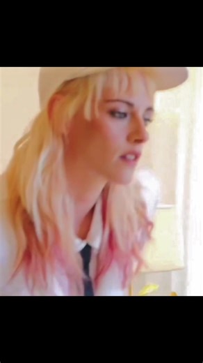 Kristen Stewart: Bella Swan Hairstyles Explained