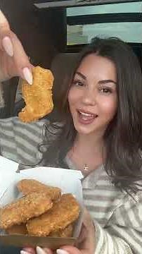 Extra Crispy Nuggets in the NEW Mario Mcdonalds Meal! 😍🍄