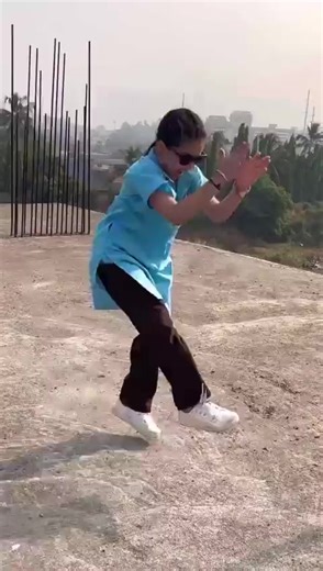 165K views · 10K reactions | When the beats of #Dunki take over! ❤️ Amazing dance moves by Geet Bagga on #LuttPuttGaya  | Shah Rukh Khan Fan Club - SRK Universe | Facebook