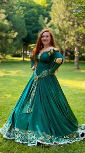Costume by Yaffie Dreams 💚✨ ..#cinderellaparty #cinderella2015 #cinderella #cinderellacosplay #merida #meridacosplay #meridacostume #brave #disneymerida#cinderellacostume #cinderelladress #disneyprincess #disneycostume #disneycosplayer #disneycinderella #cosplaycostume #cosplayer #princessdress #cosplaycinderella #cosplayinprogress #disney #disneybound #disneystyle #disneycosplay #disneylove #cinderellacastle #fantasydress #fantasyportrait #fantasyphotography #disneywedding #cinderellawedding #