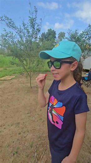 🌶️🤣🚜🌿 #spicy #challenge #funny #farm #happy #moments #family #shorts #fypシ