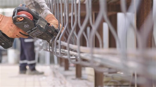 In line with #DubaiMunicipality’s commitment to preserving safety standards and ensuring the community and workers’ well-being in all construction sectors, we launched a safety campaign at construction sites across #Dubai, aiming to raise workers’ awareness, promote construction safety practices, and ensure a risk-free environment. This year, the Municipality conducted 35,672 on-site inspections at 14,858 locations. #YourSafetyOurPriority | Dubai Municipality بلدية دبي