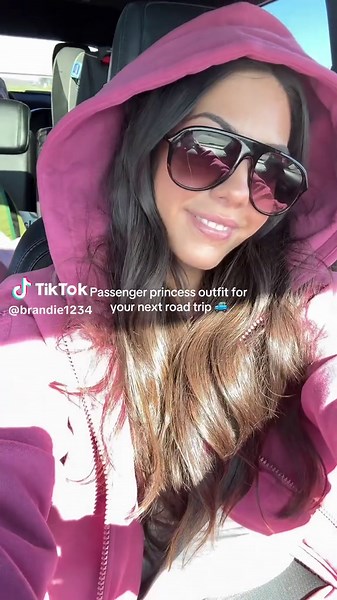 Perfect Road Trip Essentials from Comfrt