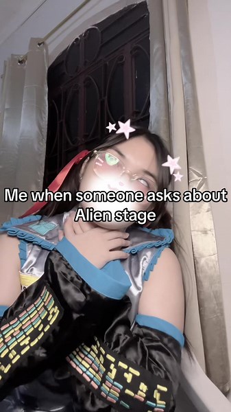 Exploring the Alien Stage with Hatsune Miku