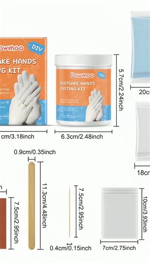 Perfect romantic DIY gift! Make a 3D couple hand mold with this clone powder kit. #CoupleHandCast #DIYGiftIdea #HandClonePowder
