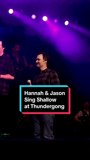 Hannah Waddingham & Jason Sudeikis singing Shallow at #Thundergong! Full high quality performance coming very soon! (briefly featuring Will Forte 😄) #HannahWaddingham #JasonSudeikis #TedLasso #Charity #LadyGaga #Shallow #Cover