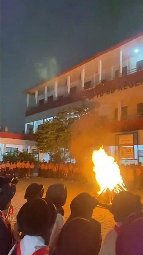 menyala api unggun ku