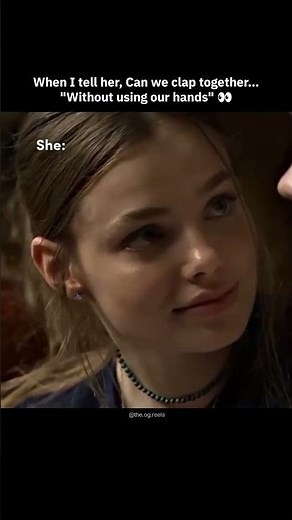 Clapping without using hands 👀