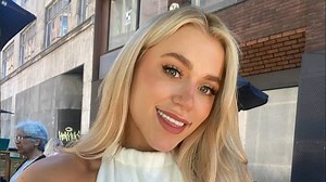 Elle Brooke VS AJ Bunker Fight: Live Stream, Fight Time And Tickets