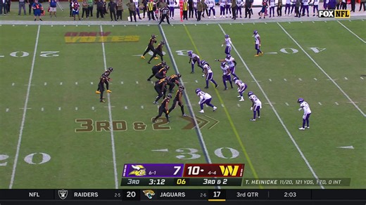 Curtis Samuel's out-and-up route sparks 14-yard catch