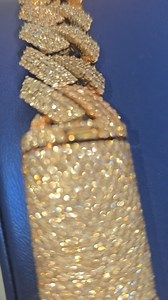 34K views · 1.1K reactions | Pago 54 mil el cliente y el que la vendió le dijo te doy 10 mil menos cualquier día de este mundo . CUANDO VIRO que paso amigos Adivinen ni 20 mil pe daba藍藍藍藍 | York" Jewelry "Sales " | Facebook