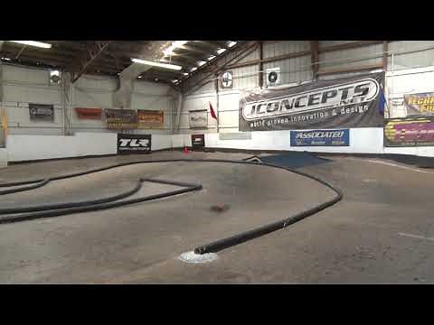 Billy Easton Drives the all new Serpent SRX2-Gen 3,2wd Electric Buggy