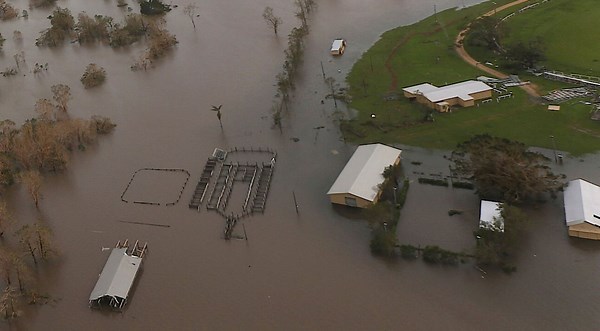 Australia's Queensland floods ease, but warnings remain as more rain looms