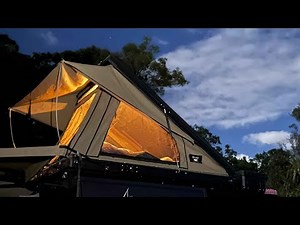DX27 Clamshell Rooftop Tent - The Bush Company