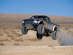 1994 Chevrolet S-10 ZR2 - Fast Flyin'4X4