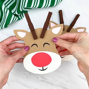 21 reactions · 17 shares | REINDEER CLOTHESPIN CRAFT - https://www.simpleeverydaymom.com/reindeer-clothespin-craft/ | Simple Everyday Mom | Facebook