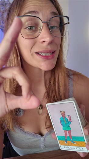 Comunicaciones Esenciales en el Tarot y el Universo