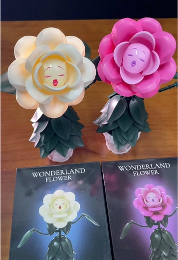 Creating a LEGO Bouquet Inspired by Alice in Wonderland