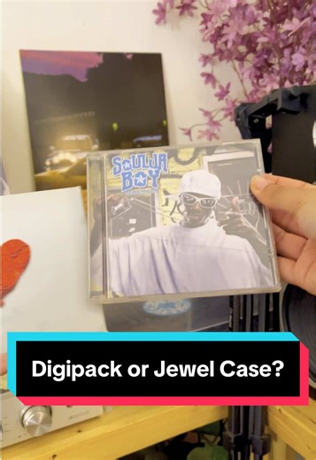 Exploring Digipacks vs Jewel Cases in CD Collections