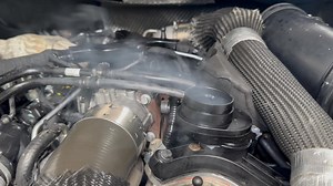 ☠️3.0 doing 3.0 things☠️ This is what happens when you chase over heat issues and just throw parts at it and don’t recognise the tell tail signs of blown head gaskets in a diesel , this has had the EGR replaced , waterpump replaced , fan assembly replaced , hoses replaced, thermostat replaced & then Gutted and delivered to me to see what’s going on well the sweet smelling cloud of burnt coolant coming from the exhaust’s tells me she’s fooked 😭😭😭 | Jeeps R Us