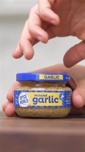 11K views · 19 reactions | #REPOST 龍 Fresh Garlic vs Jarred Garlic -...
