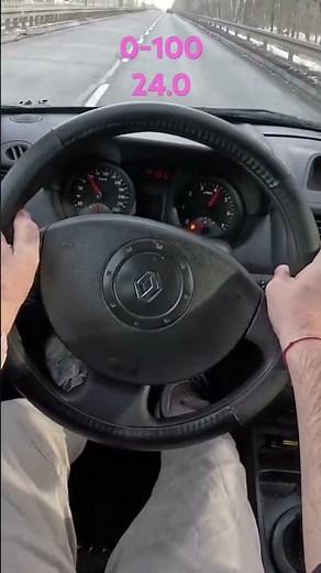 2004 Renault Megane II Grandtour 1.6 16V Acceleration Test