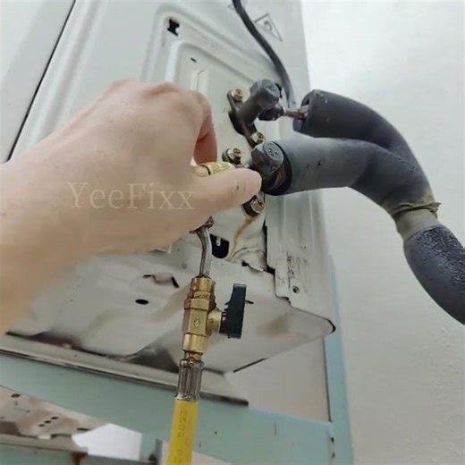 Use Safety valve use for protect your hand #safetyfirst #gas #controller #valve #safetyvalve #supply