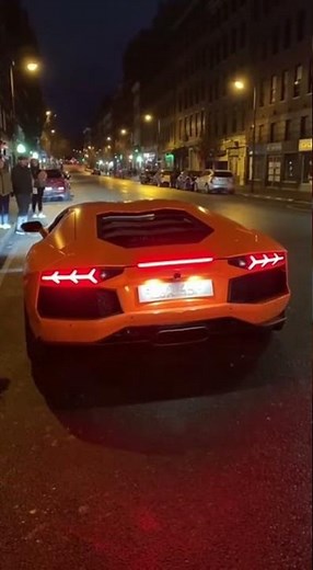 Lamborghini Aventador Revving & Spitting Flames 🔥