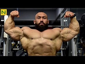 【筋トレ】ザンギエフの如くデカい筋肉と骨格をもつ男。