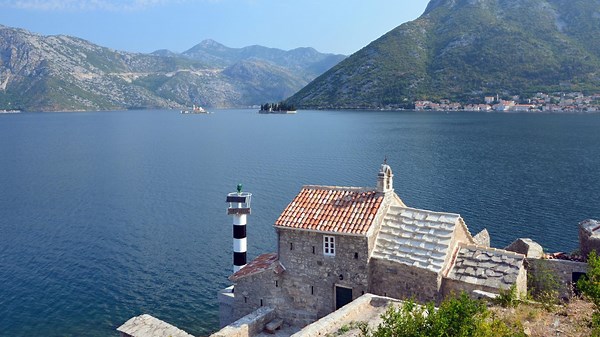 Top 15 Fairytale Towns You Have to See to Believe