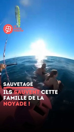 En pratiquant le kitesurf en mer, un homme et une femme repèrent un père et sa fille de 10 ans emportés au large par les courants ! 😳 Malgré les conditions difficiles, ils les aident en les faisant monter sur leur planche et restent avec eux pendant près d’une heure, en attendant les secours. 🌊 Un chalutier finit par les récupérer après qu’une alerte a été donnée aux garde-côtes ! 🙏👏 🎥 @anastassisgaripis_ @isetsegura Abonne toi pour ➕ de sauvetages héroïques ! 🍀