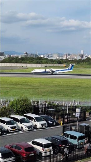 ANAウイングス DHC-8-Q400着陸
