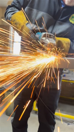 11 reactions | Sparks do be flying round here. The spark of an idea....