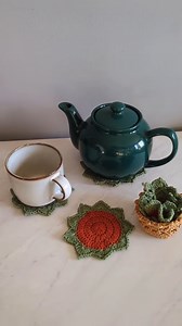 13K views · 181 reactions | Succulent plant pot that turns into coasters! #fyp #crochet #diy #handmade #crochetpattern #howto #gift #tutorial #Succulent #crochetsucculent #Succulentcoaster #coasters #coaster #crochetcoaster | Crochet Nature | Facebook