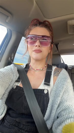 🖤 winter is testing my nerves.