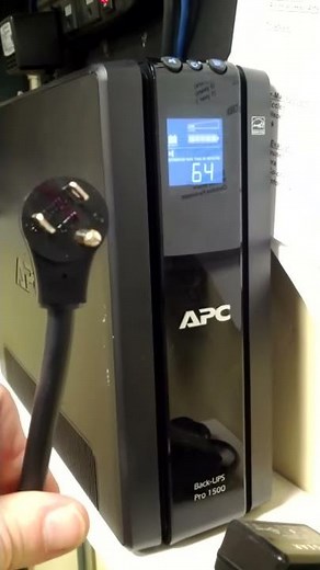 APC BackUPS BR1500G (2 of 2)