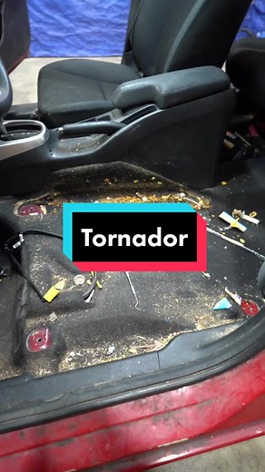 Tornador Cleaning Gun: The Ultimate Interior Cleaning Tool