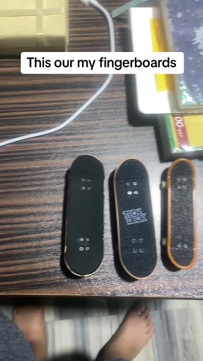 Best Fingerboard to Buy - Fingerboard Deck Comparison