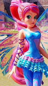#WinxClubParty Bloom Sirenix cara a cara 🤩 #winx #WinxClub #winxlove #winxbloom #sirenix #20YEARSOFWINX | Winx Club All