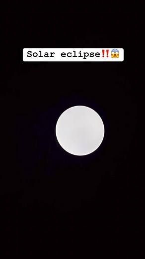 Sun or Moon?‼️😳😱 | Mommy and Me