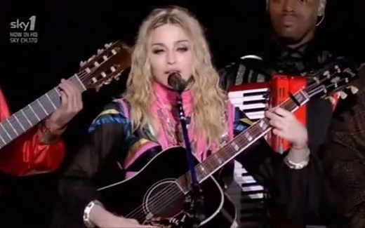奥斯卡金曲 阿根廷别为我哭泣 Madonna - Don't Cry for Me Argentina (Live)