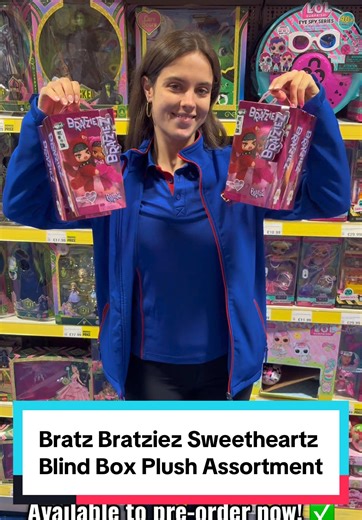 Get ready to fall head over heels with the Bratz Bratziez Sweetheartz Blind Box Plush range! 💖 There's 4 must-have collectibles in the Sweetheartz Seriez (each sold separately), so you could meet Angel, the cupid flying pig, Bunny Boo, the rabbit leaping with love, Kool Kat, the liner-smudged kitty with a broken heart, or Pretty Princess, the royally sweet frog. 😍 Available to pre-order now! ONLY £24.99/€29.99! Don't forget, FREE Delivery on orders over £20/€25 at Smyths Toys! *T&Cs apply. Pro