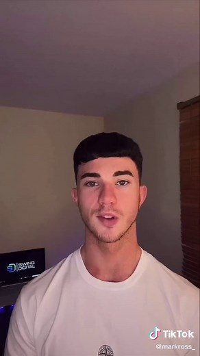 How to Make £1000 a Month at 13 Years Old